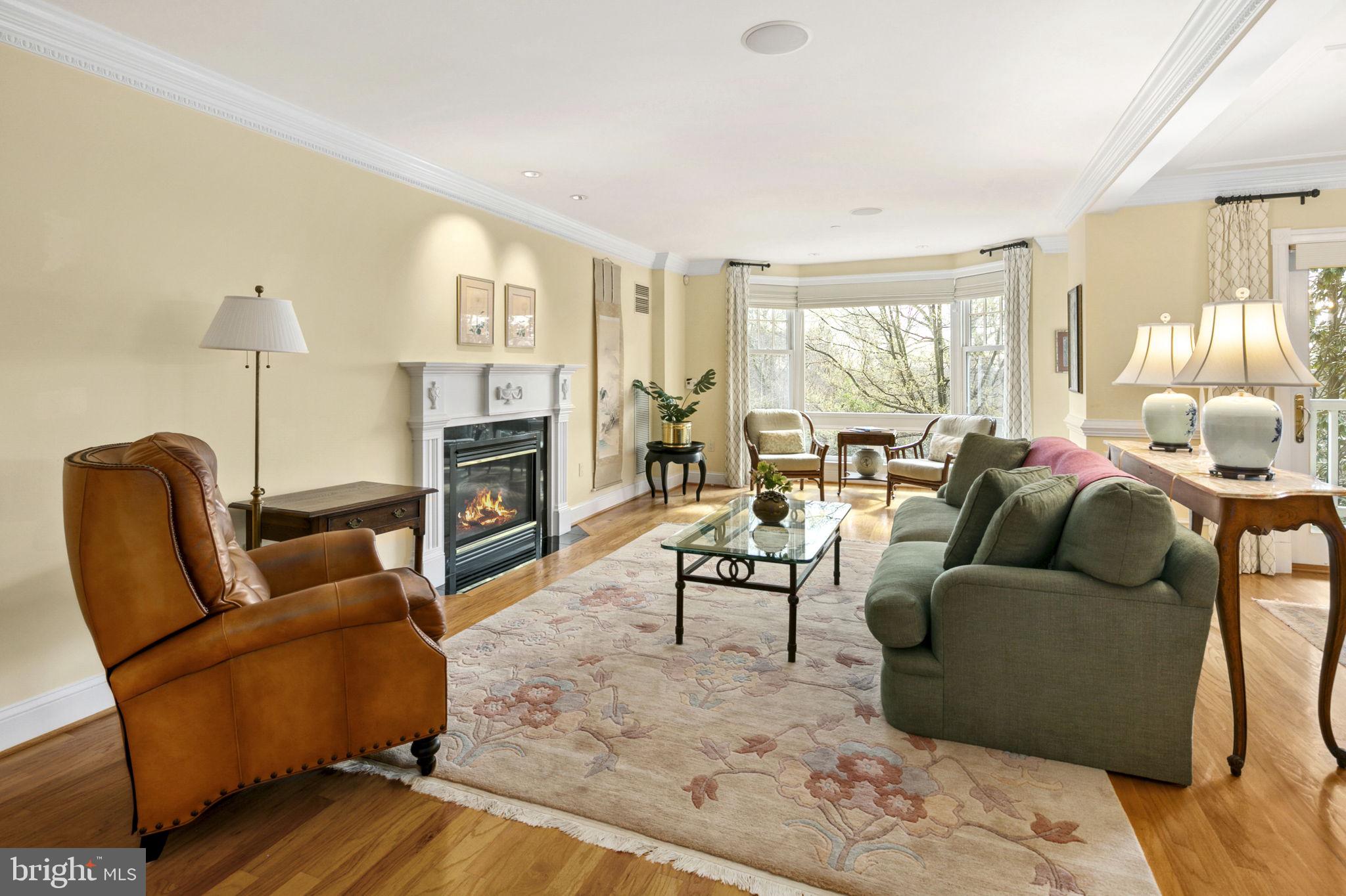 MEMORIAL OVERLOOK - Residential