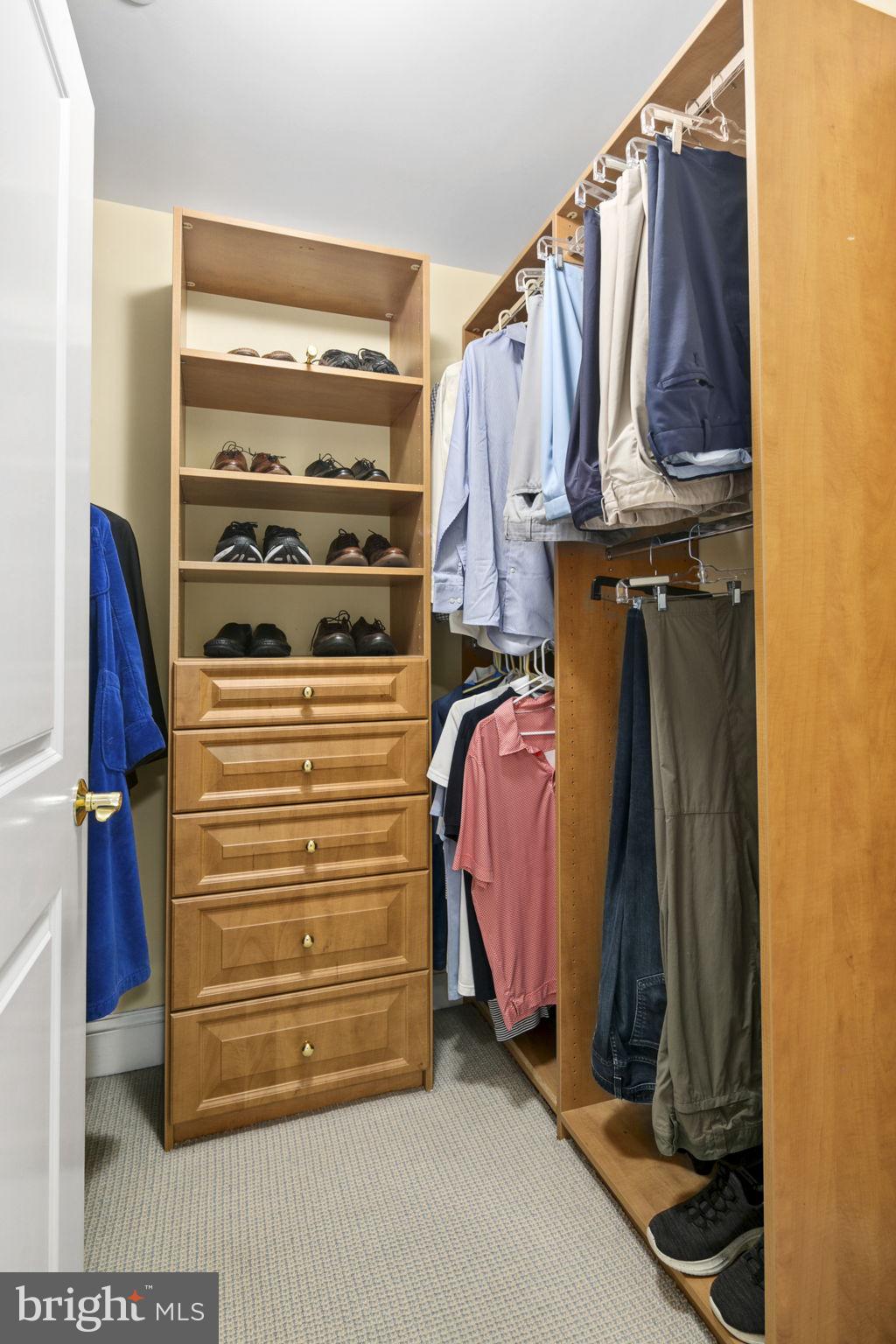 MEMORIAL OVERLOOK - Residential