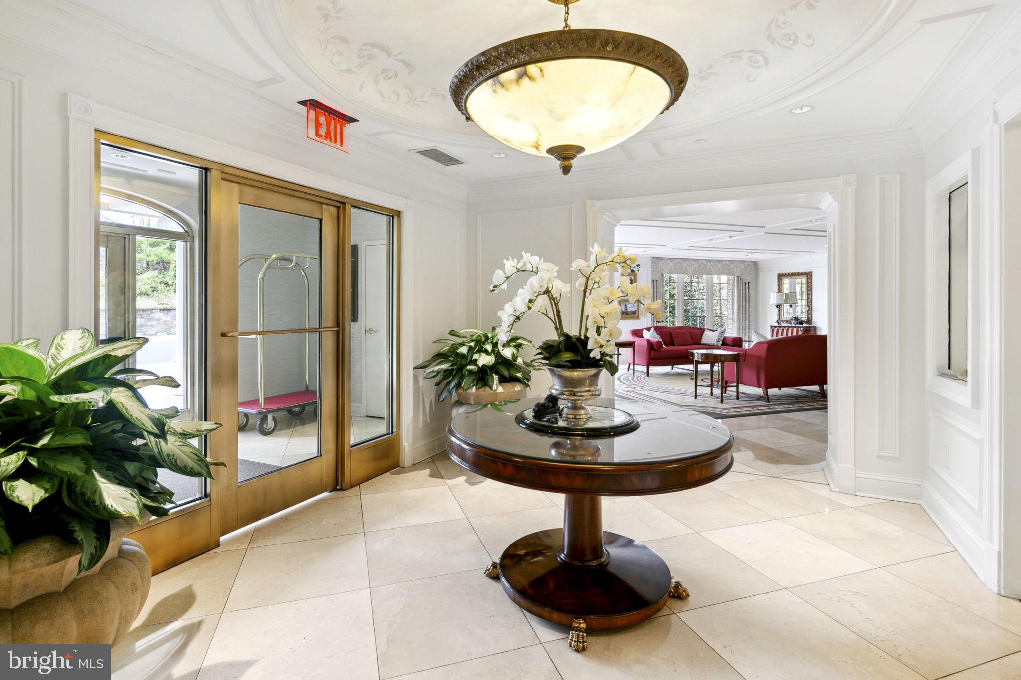 MEMORIAL OVERLOOK - Residential