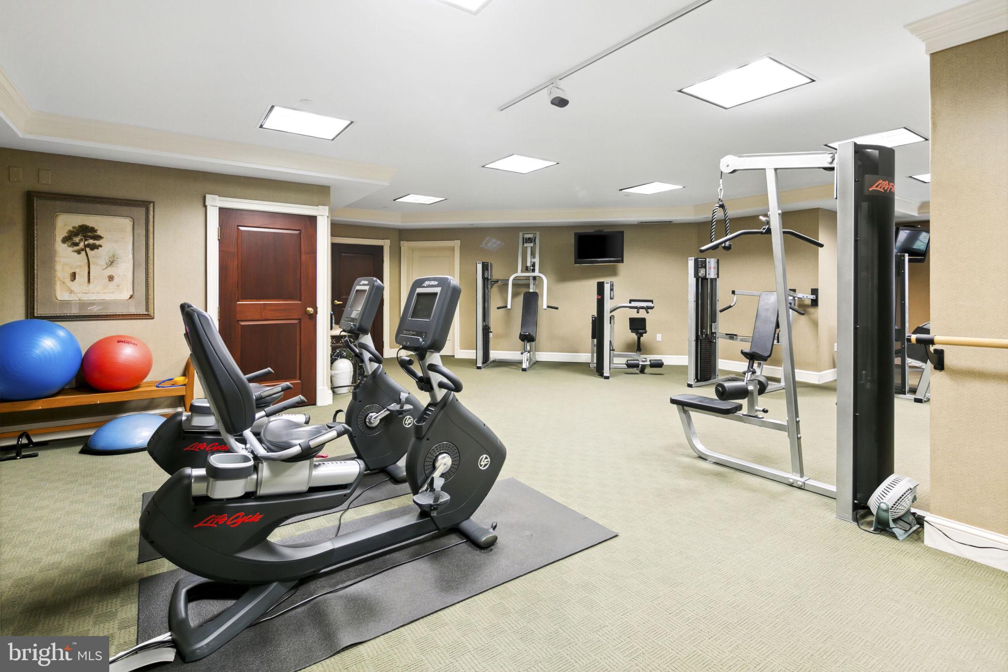 MEMORIAL OVERLOOK - Residential