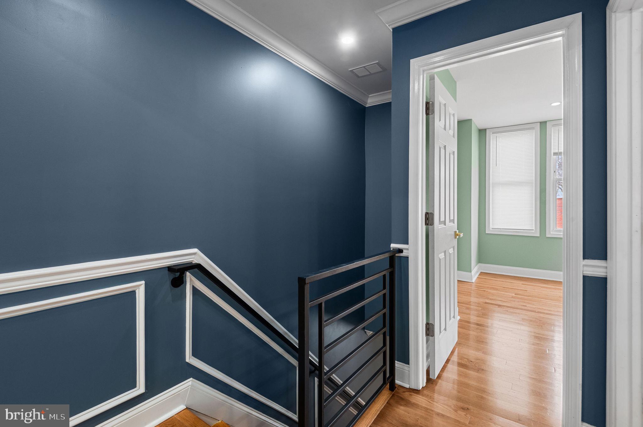 UNIVERSITY CITY - Residential