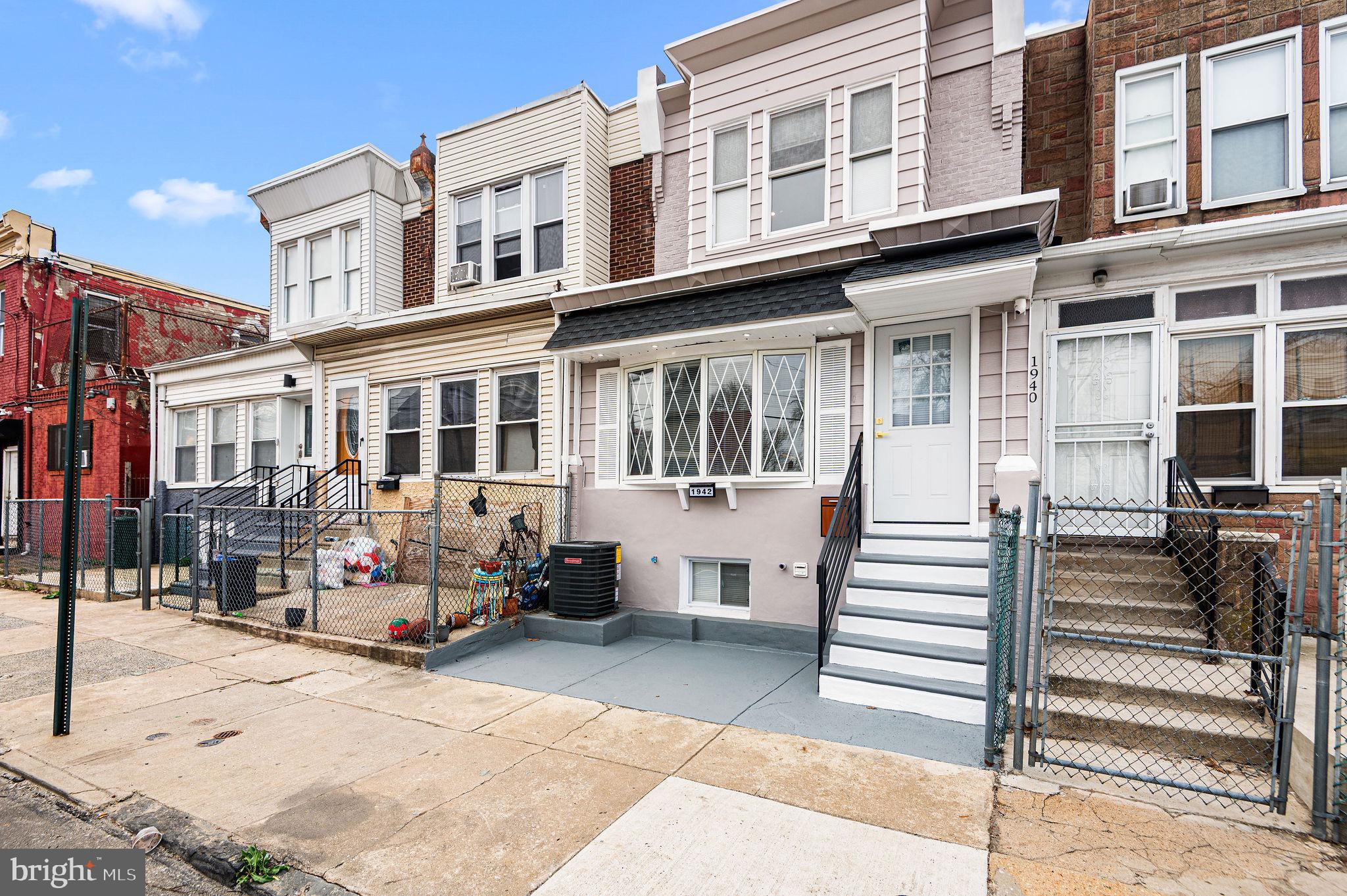 UNIVERSITY CITY - Residential