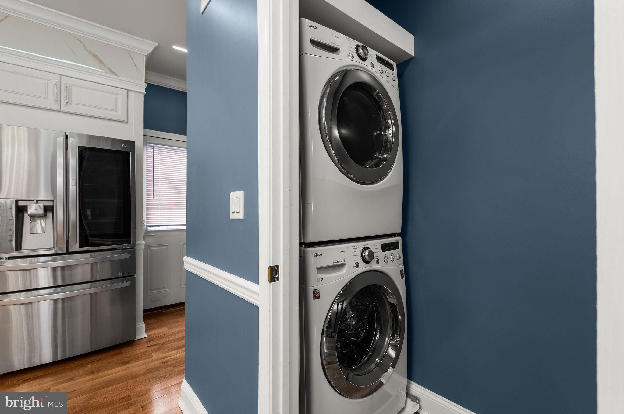 UNIVERSITY CITY - Residential