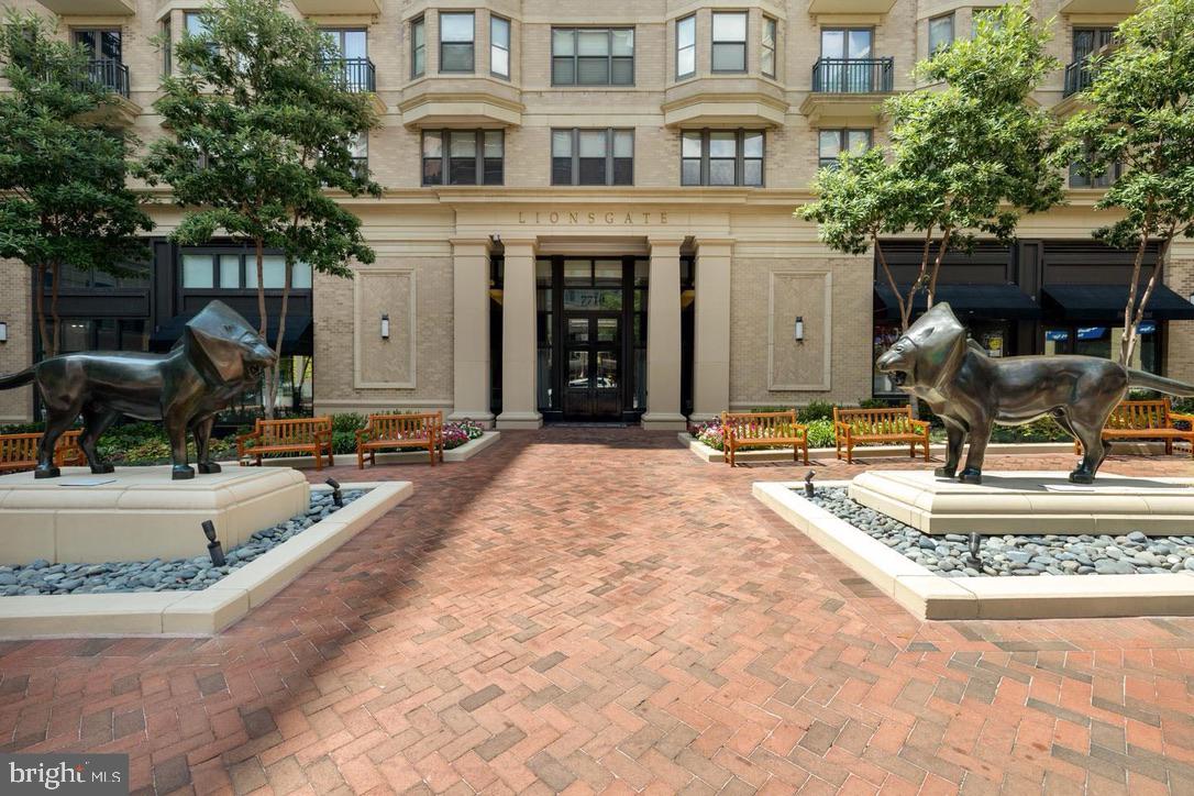 LIONSGATE - Residential