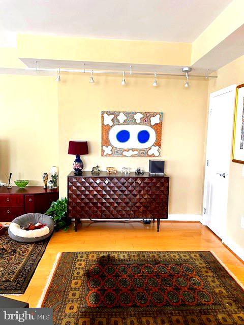 LIONSGATE - Residential