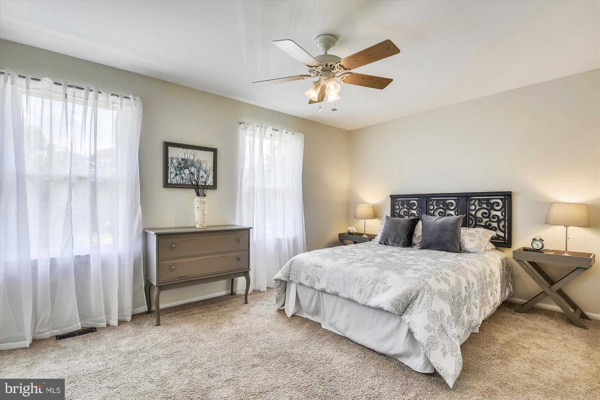 MARBLE HILL - Residential