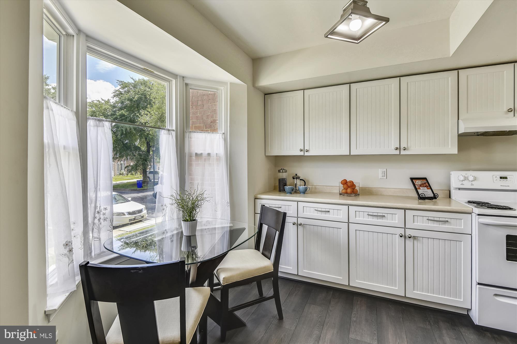 MARBLE HILL - Residential