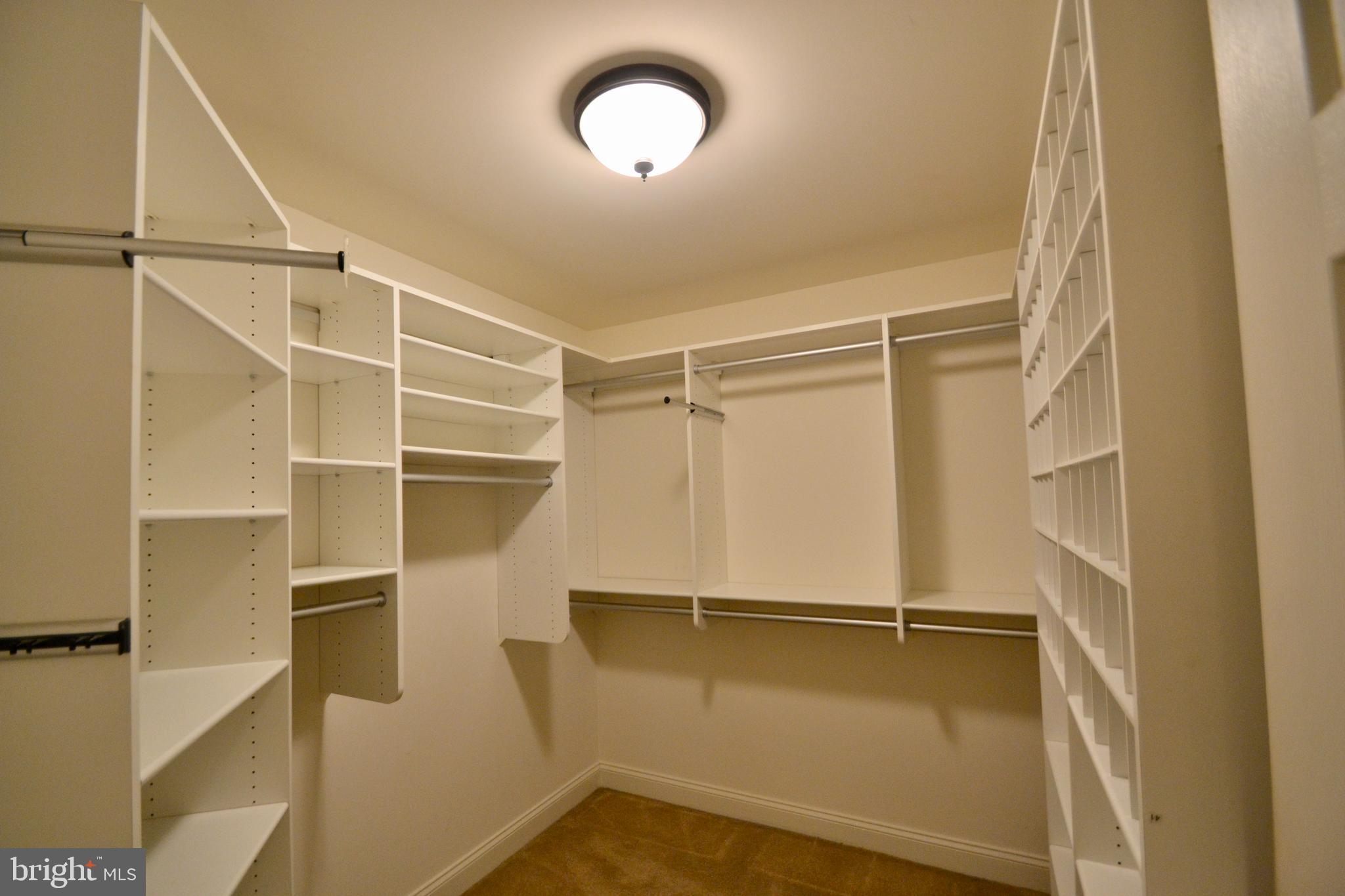 WAKEFIELD WEST - Residential