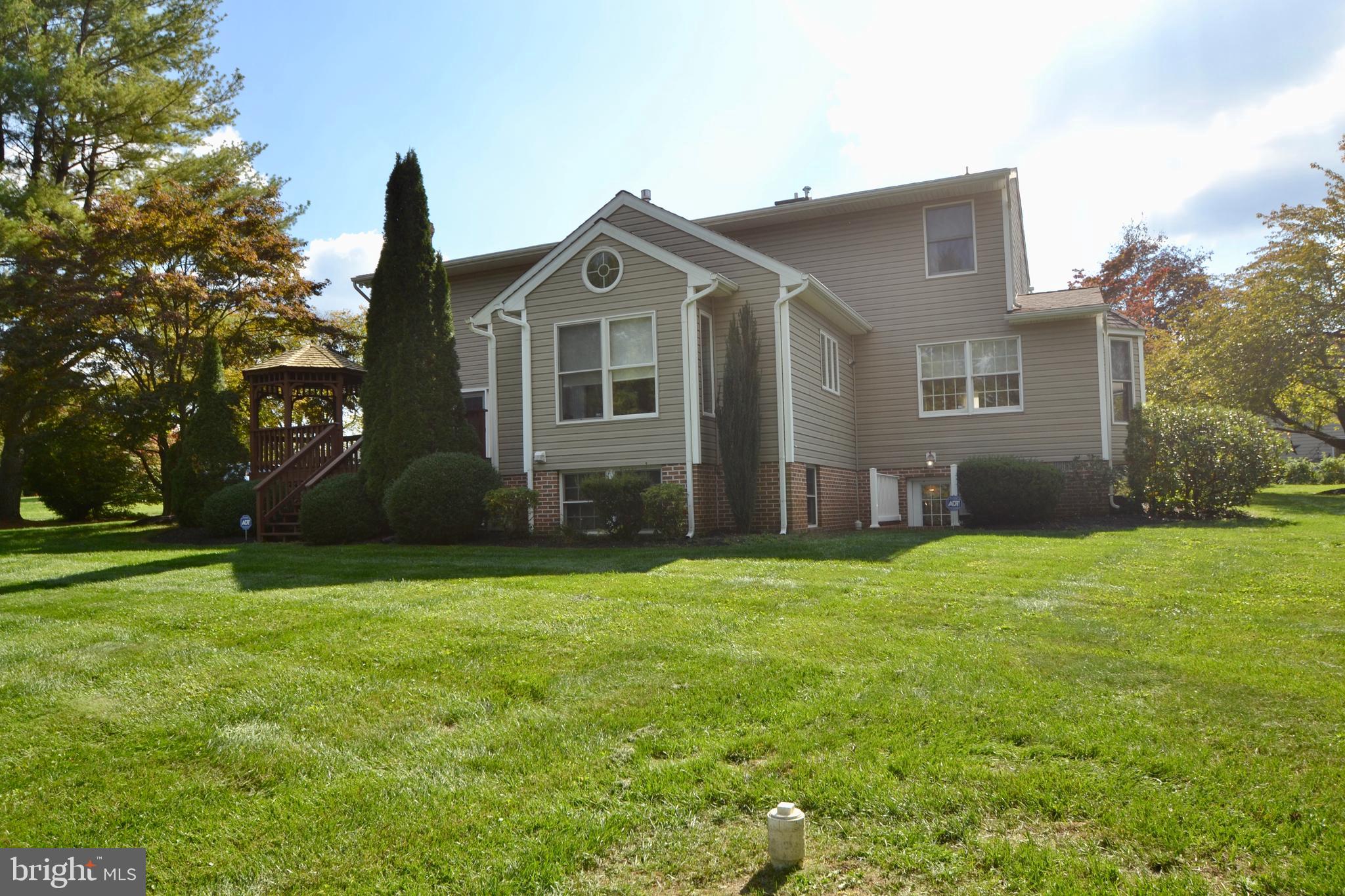 WAKEFIELD WEST - Residential