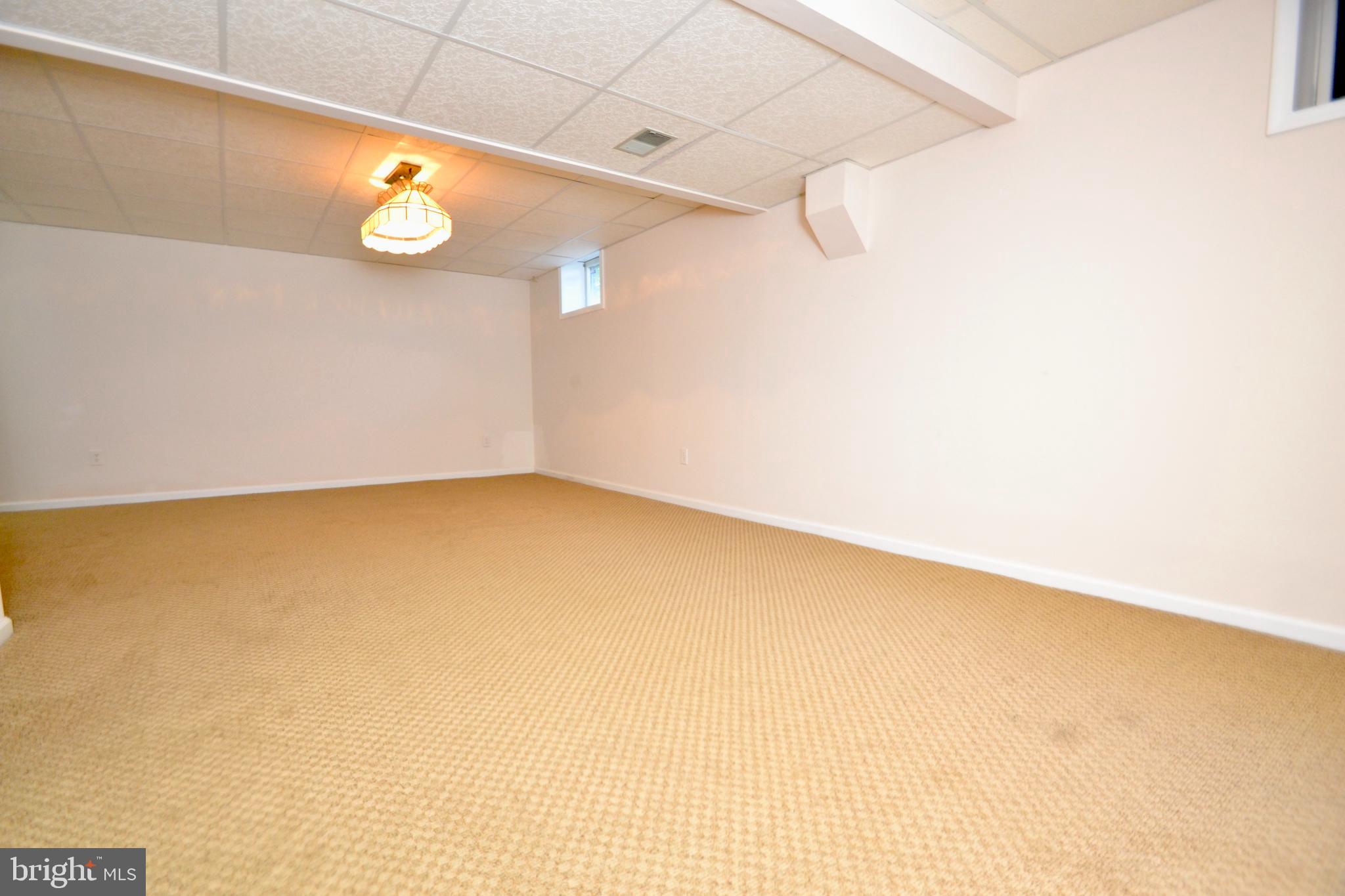 WAKEFIELD WEST - Residential