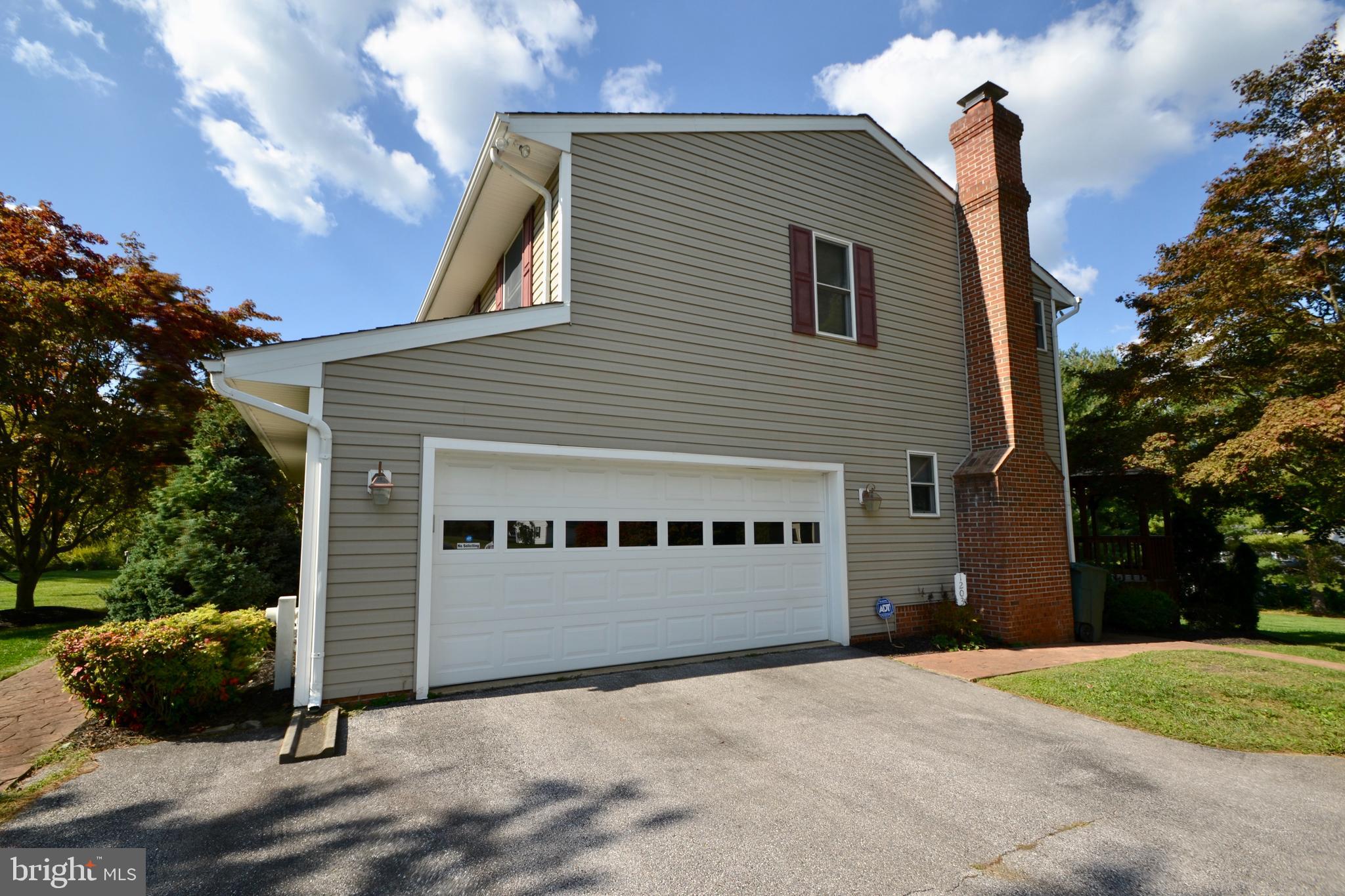 WAKEFIELD WEST - Residential