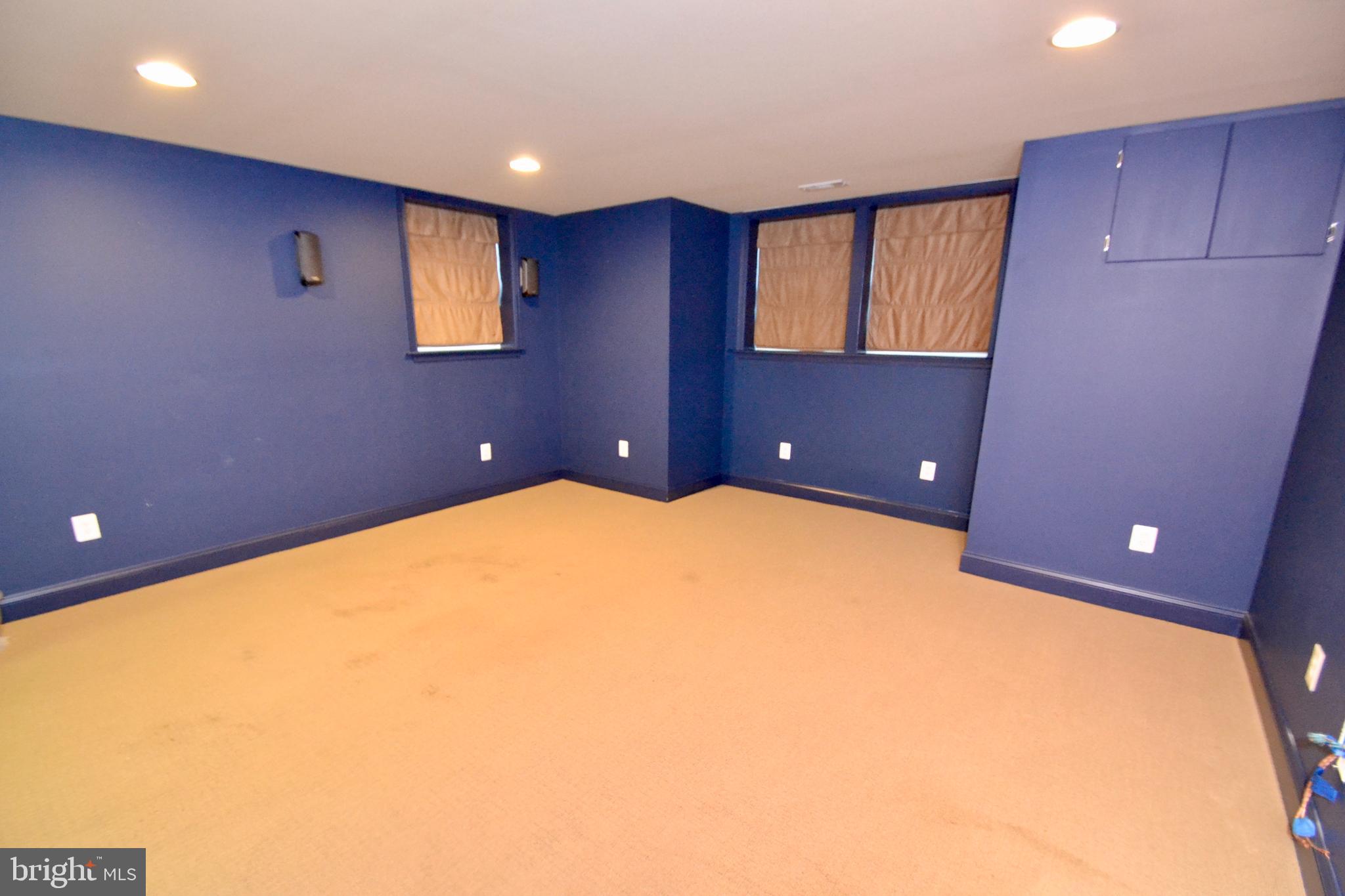 WAKEFIELD WEST - Residential