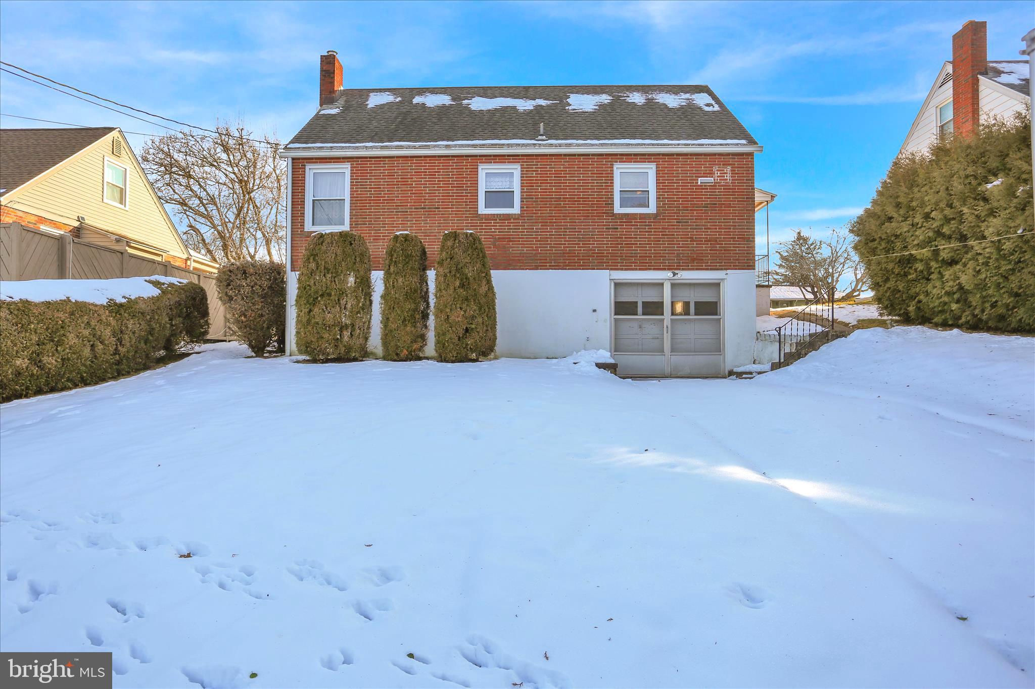 2413 READING BOULEVARD