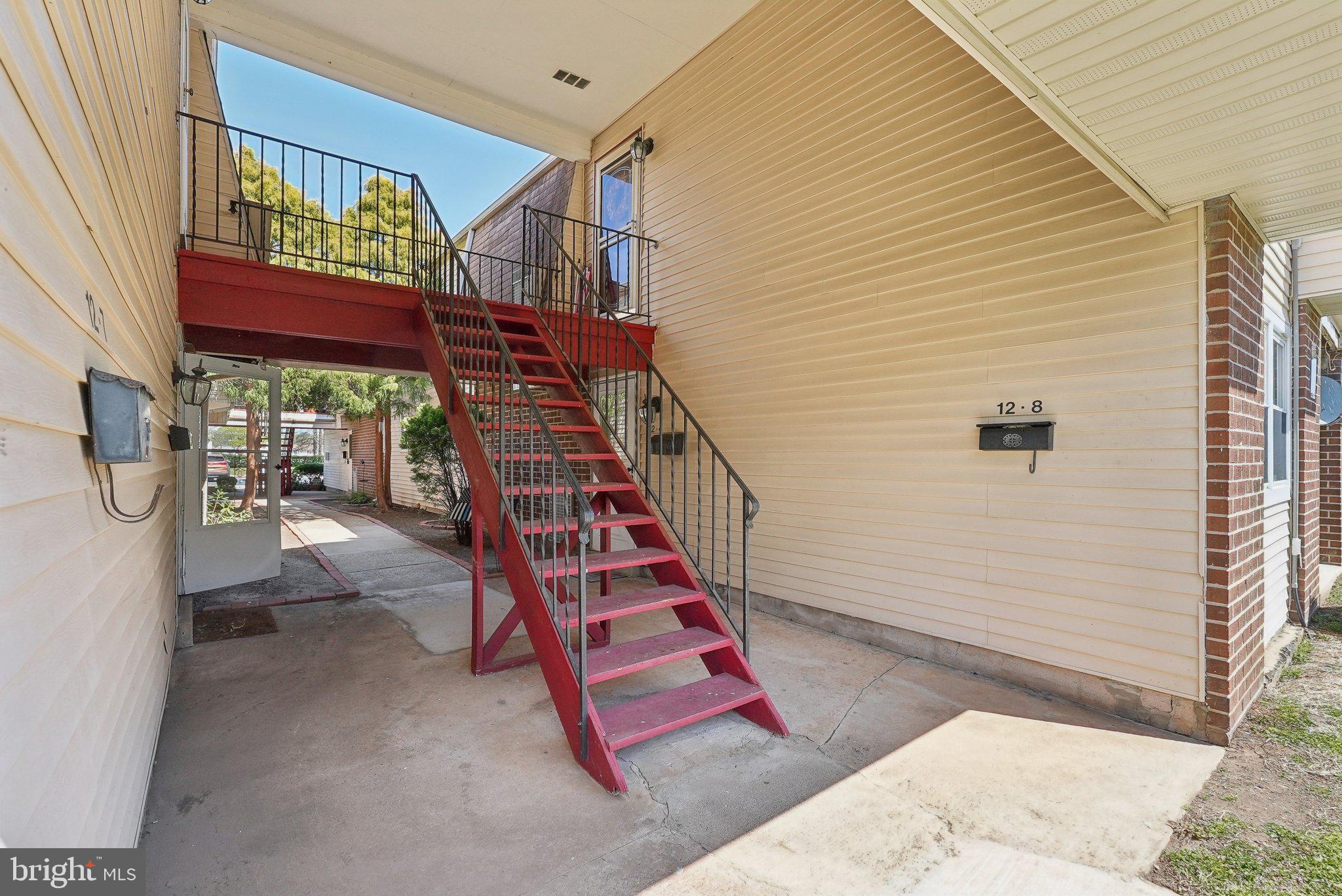 12 FLORENCE TOLLGATE -4