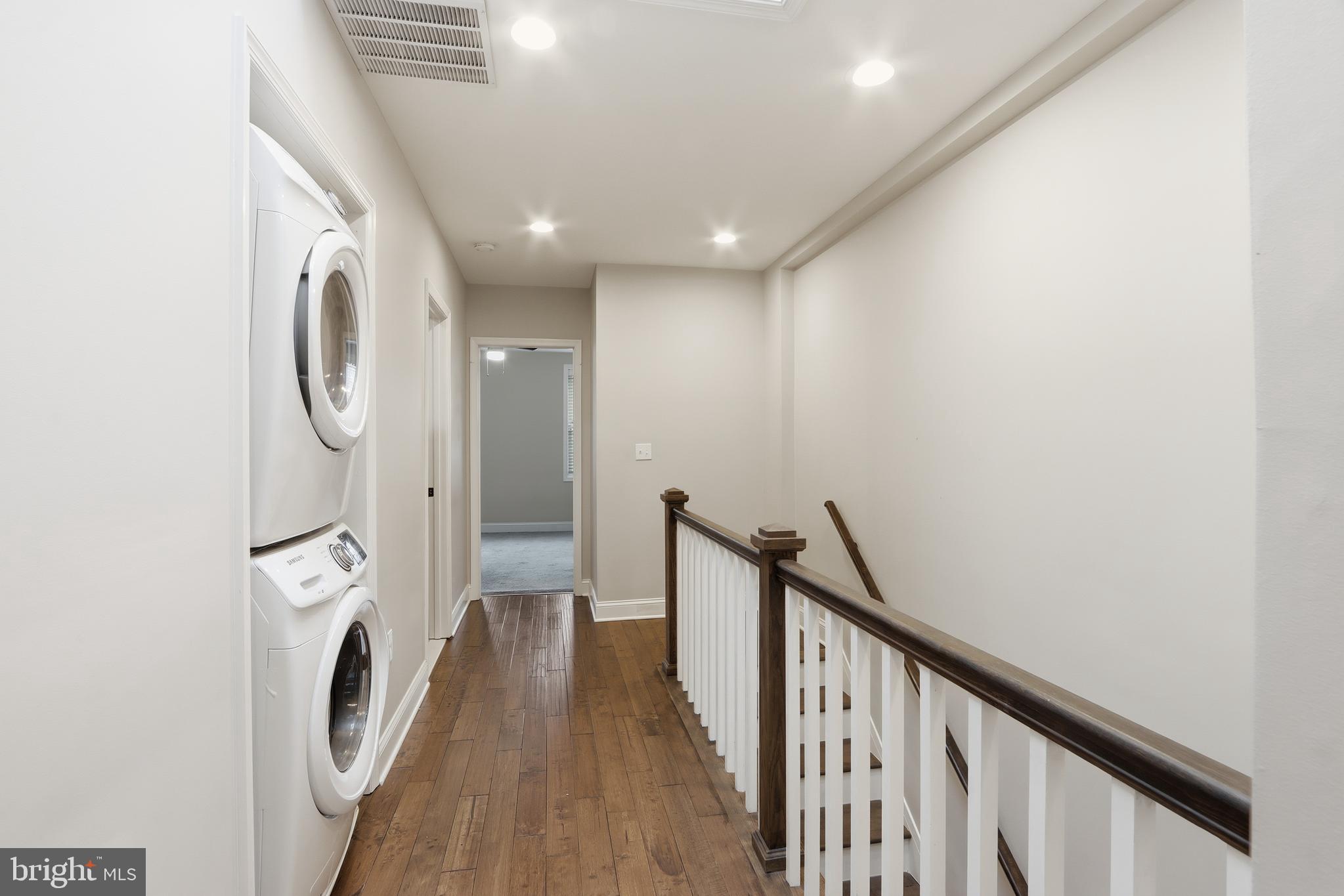 HAMPDEN HISTORIC DISTRICT - Residential