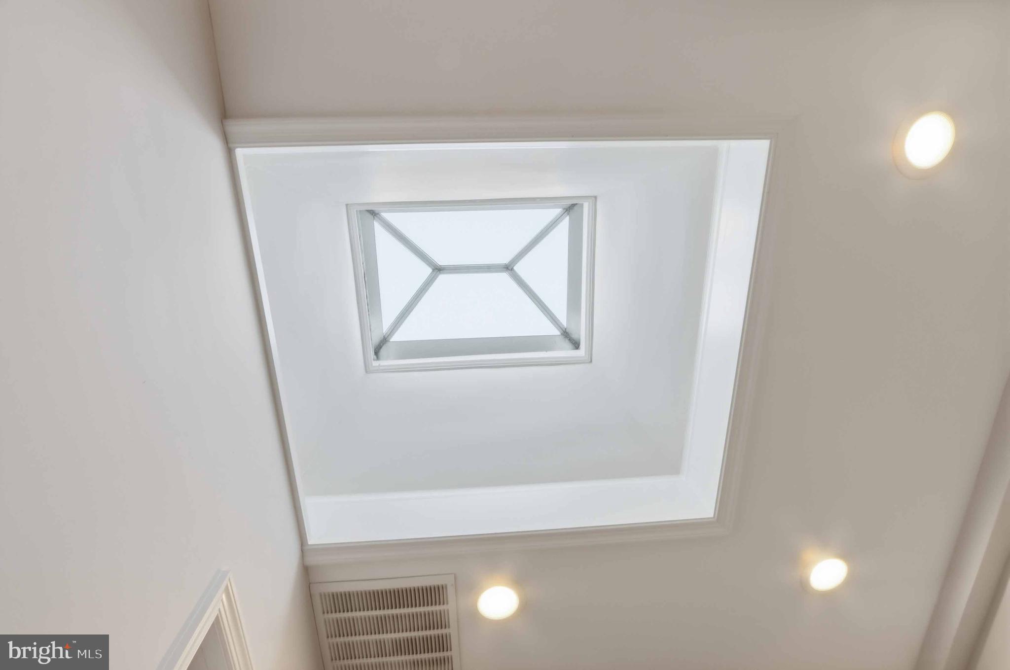 HAMPDEN HISTORIC DISTRICT - Residential