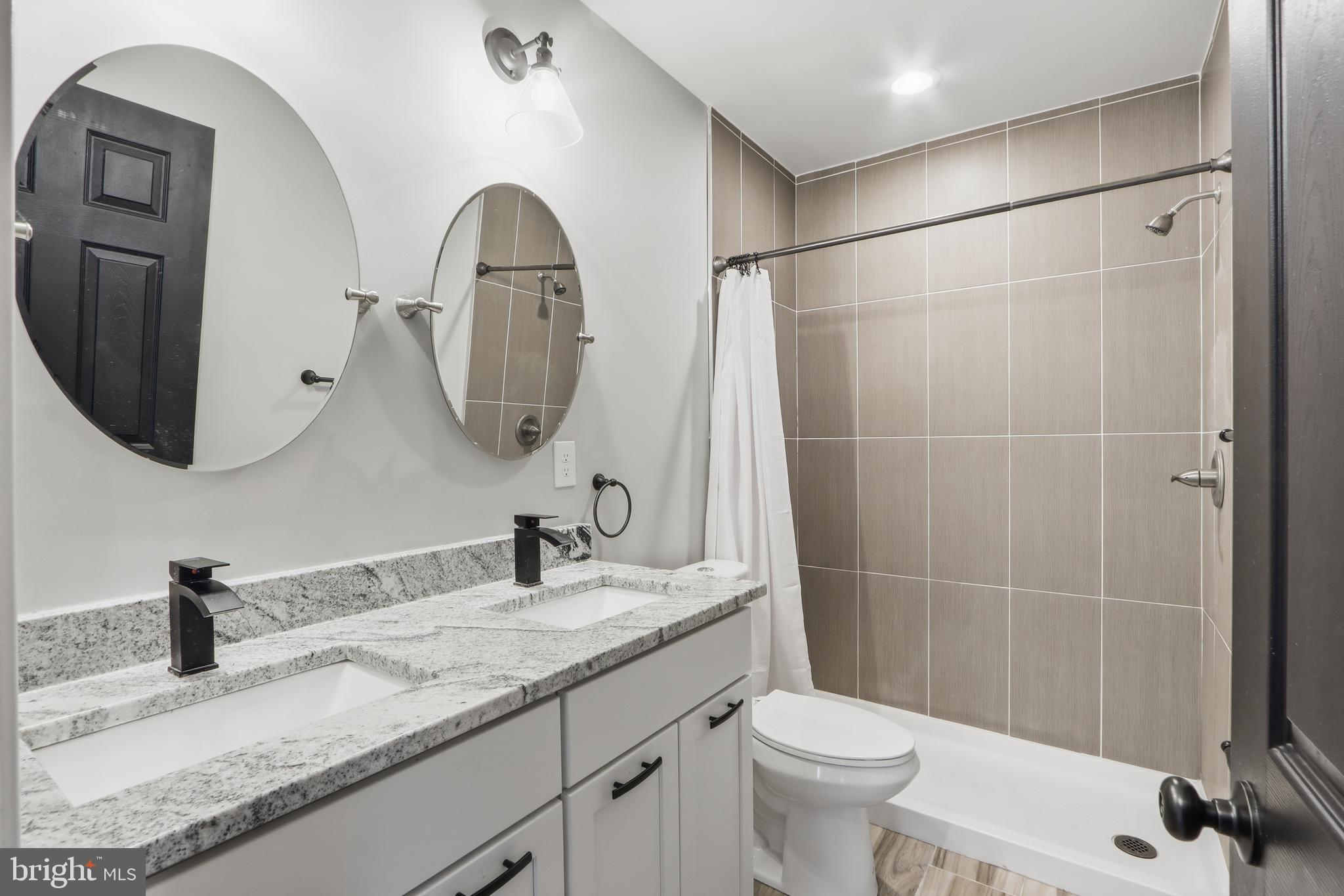 HAMPDEN HISTORIC DISTRICT - Residential