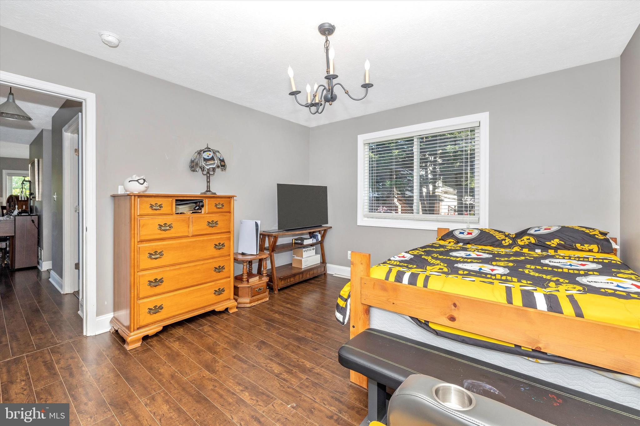 BATTLEFIELD KNOLLS - Residential