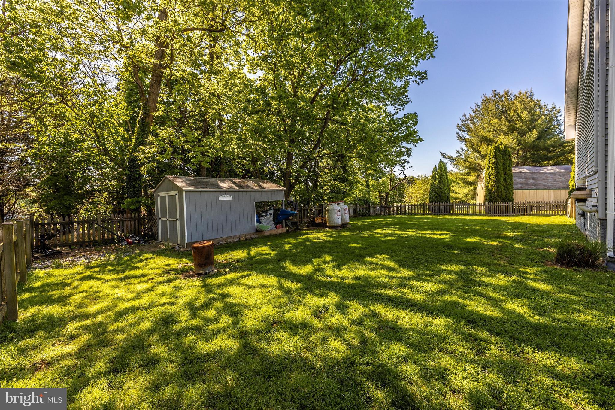 BATTLEFIELD KNOLLS - Residential