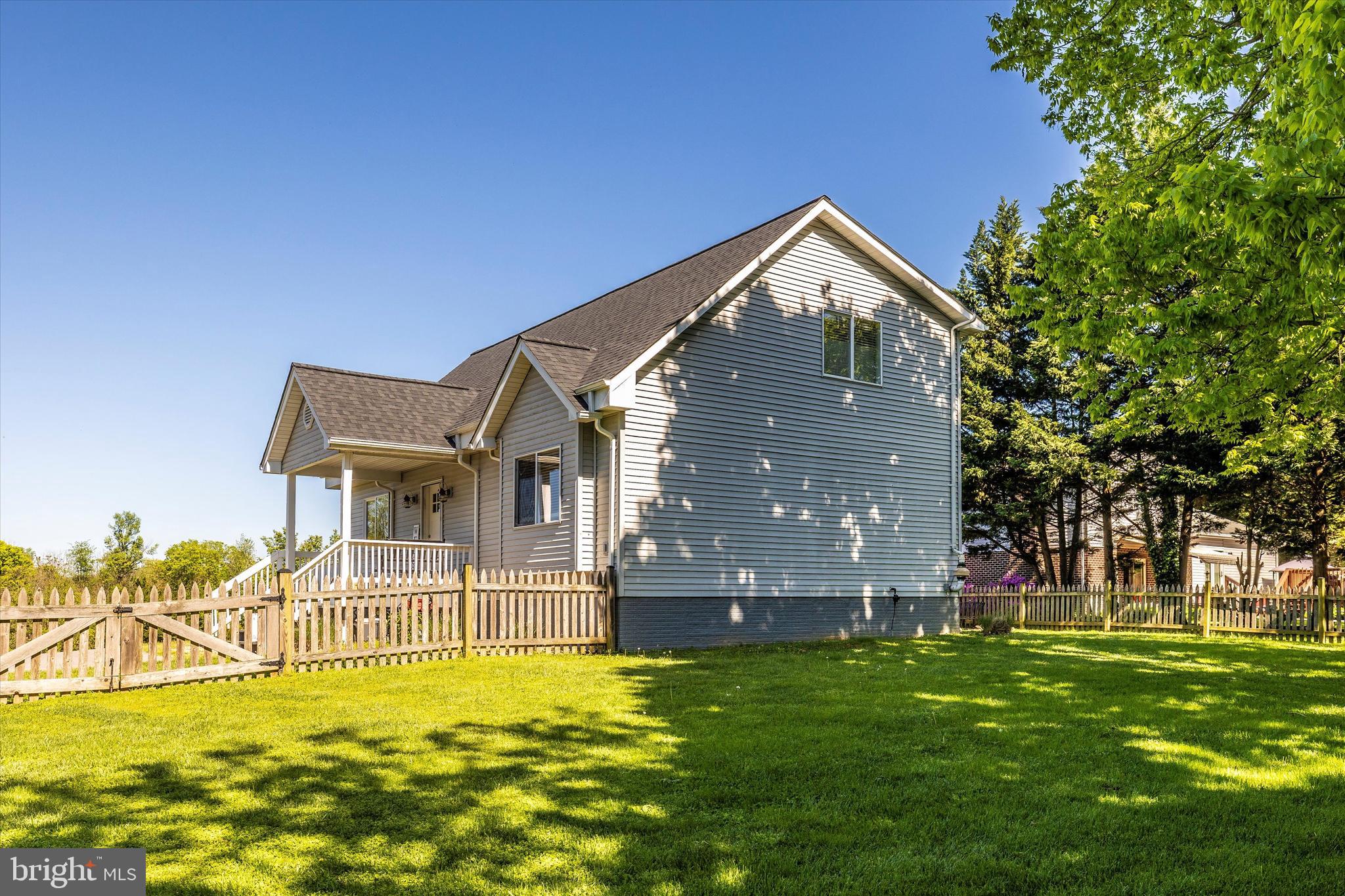 BATTLEFIELD KNOLLS - Residential