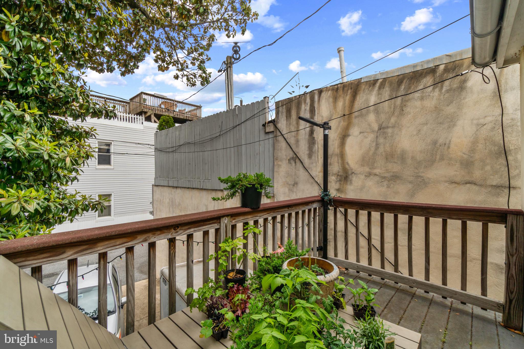BUTCHERS HILL - Residential