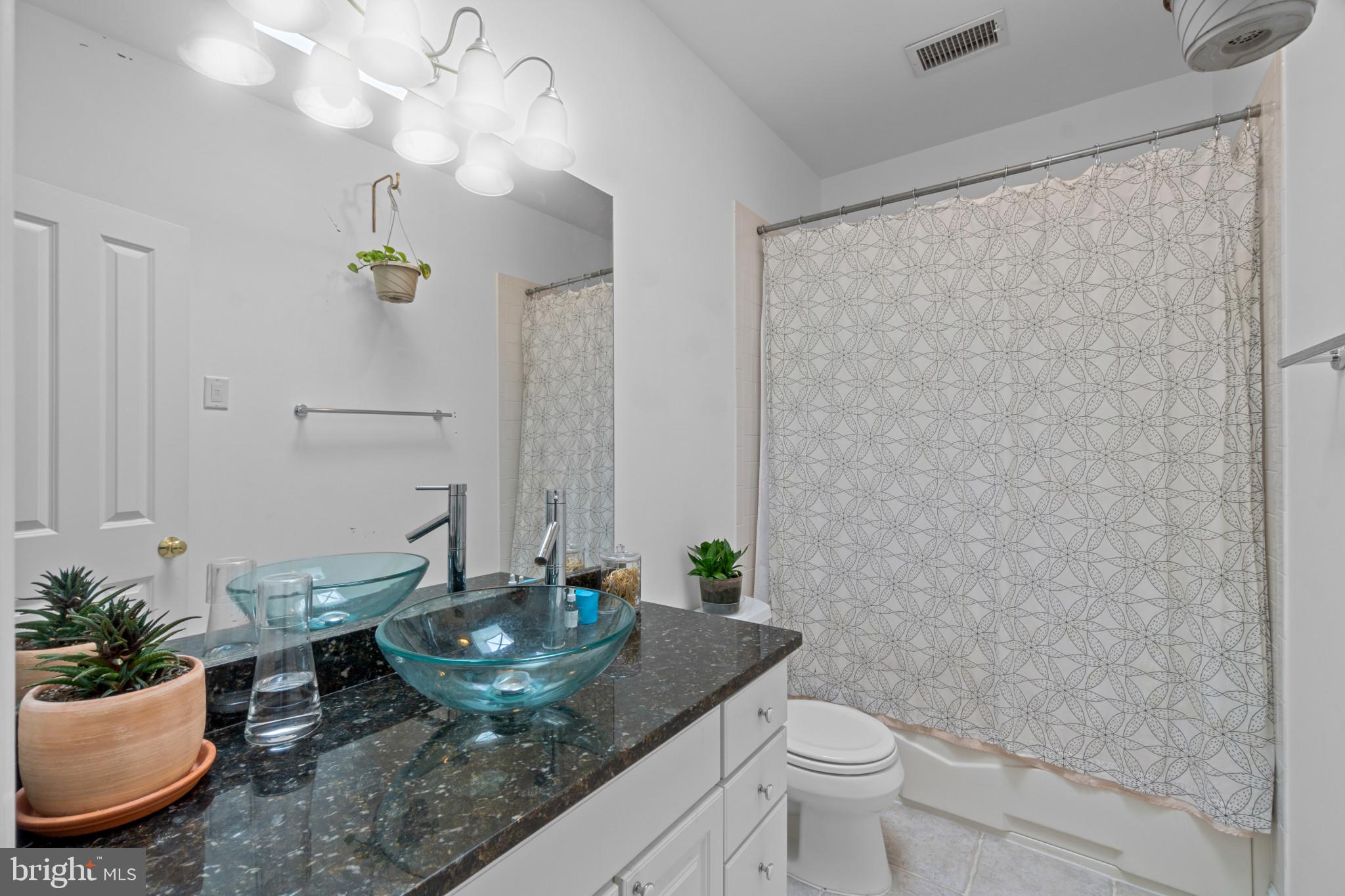 BUTCHERS HILL - Residential