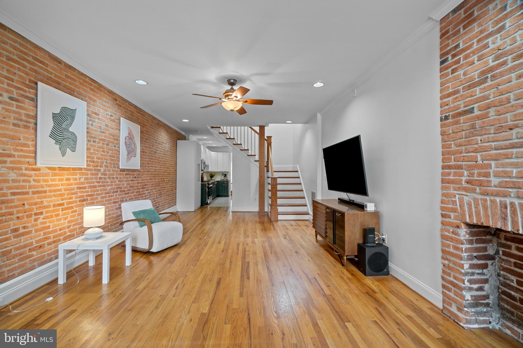 BUTCHERS HILL - Residential