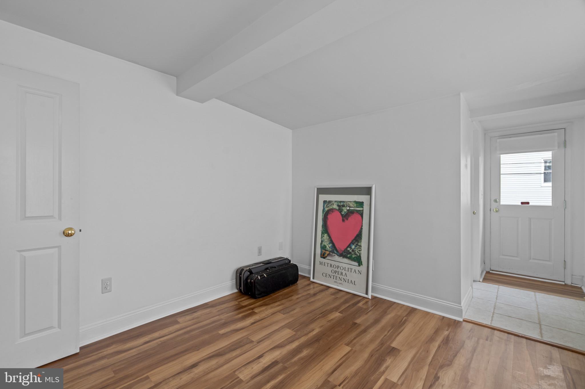 BUTCHERS HILL - Residential