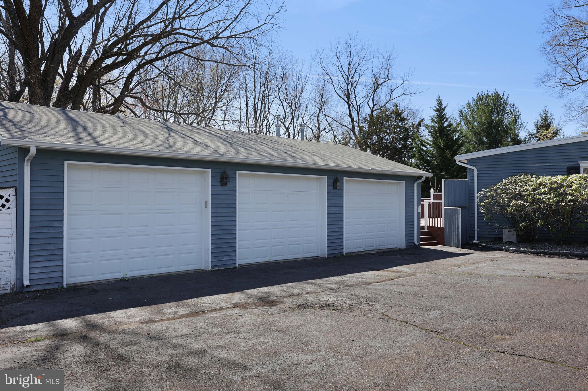 70 BERGEN MILLS ROAD
