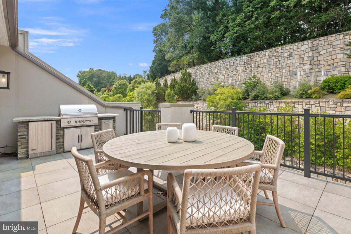 QUARRY SPRINGS - Residential