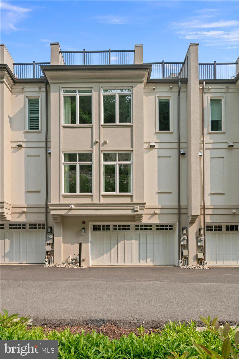 QUARRY SPRINGS - Residential