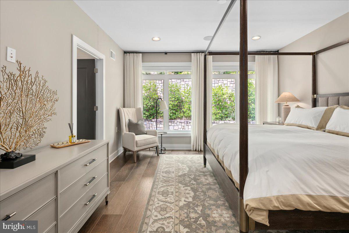 QUARRY SPRINGS - Residential