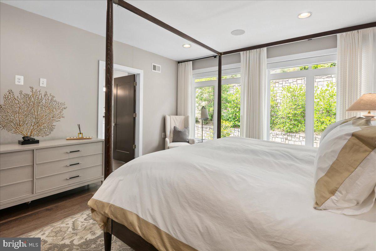 QUARRY SPRINGS - Residential