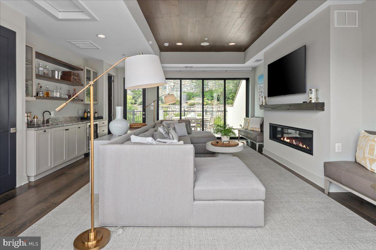 QUARRY SPRINGS - Residential