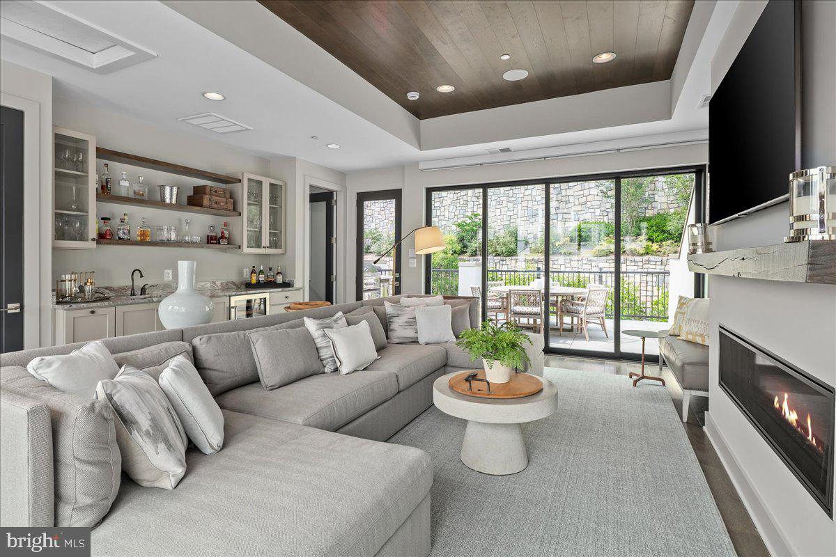 QUARRY SPRINGS - Residential