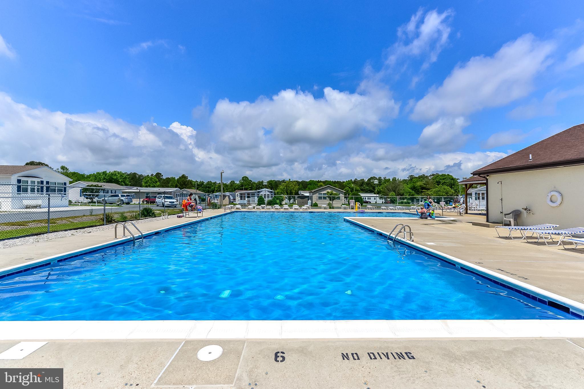 WHITE HORSE PARK I - Residential