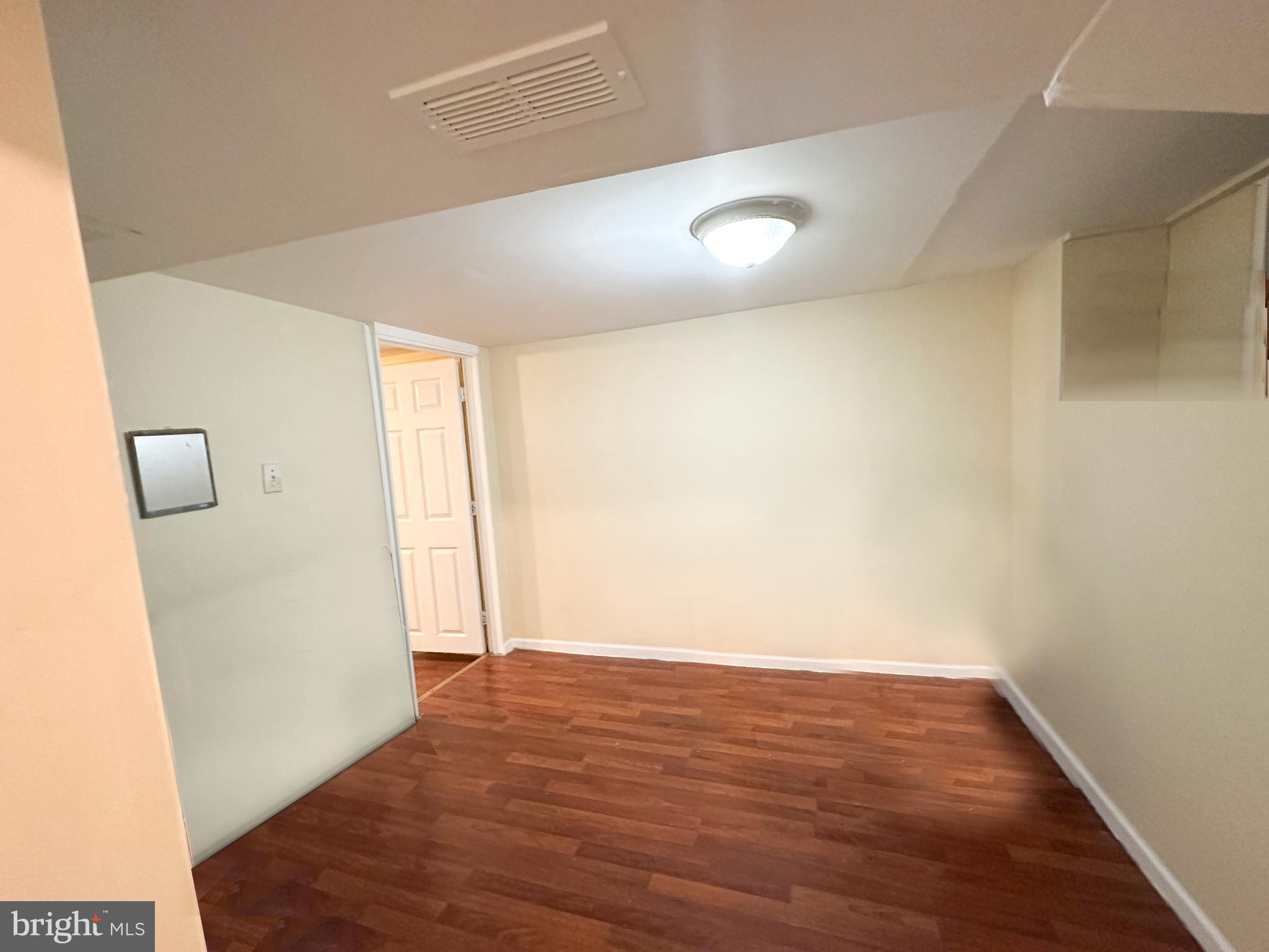 HOLMESBURG - Residential