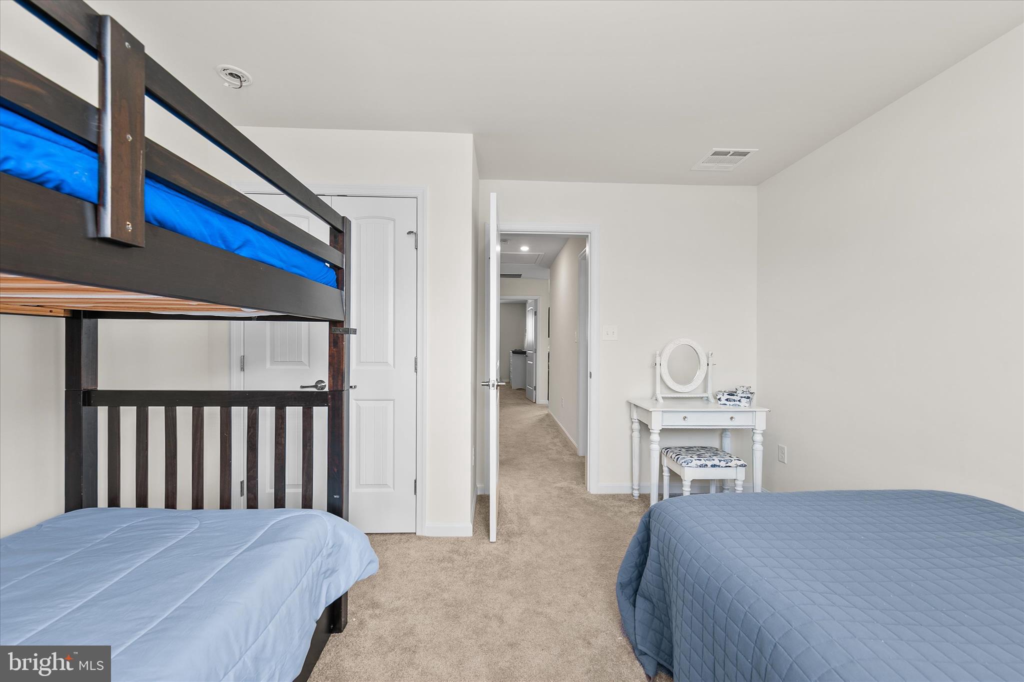 FRIENDSHIP CREEK - Residential