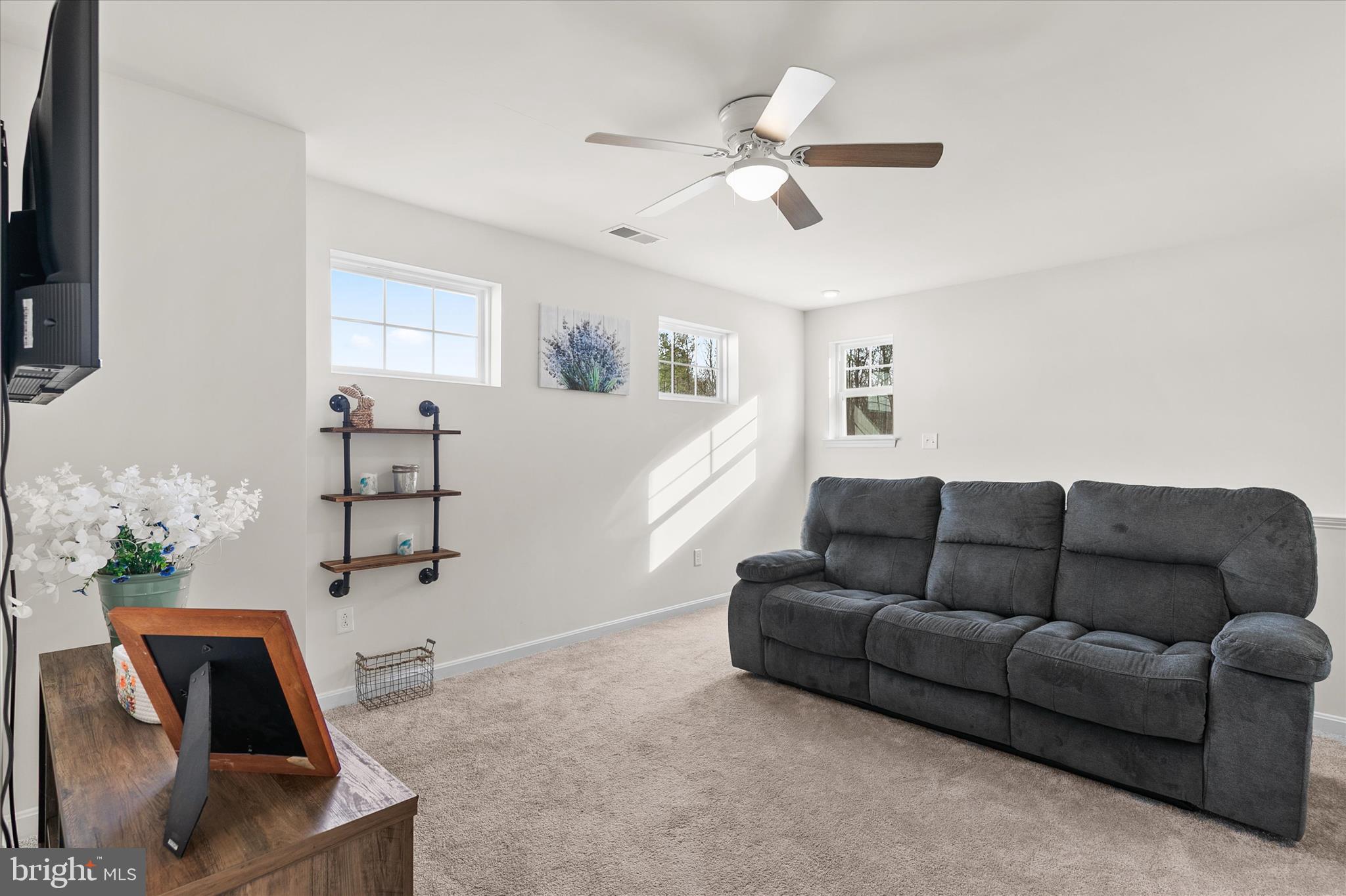 FRIENDSHIP CREEK - Residential