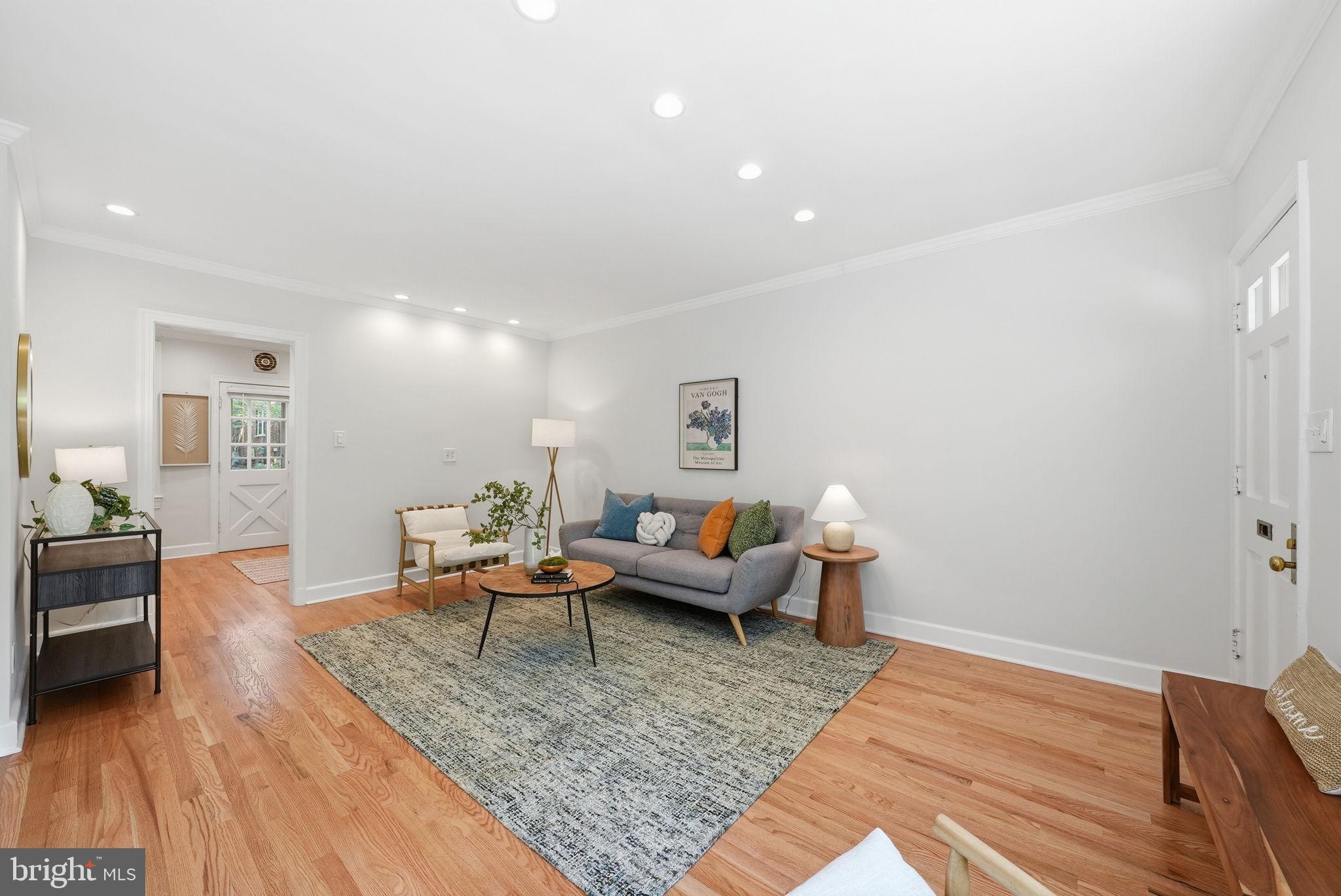 ARLINGTON VILLAGE - Residential