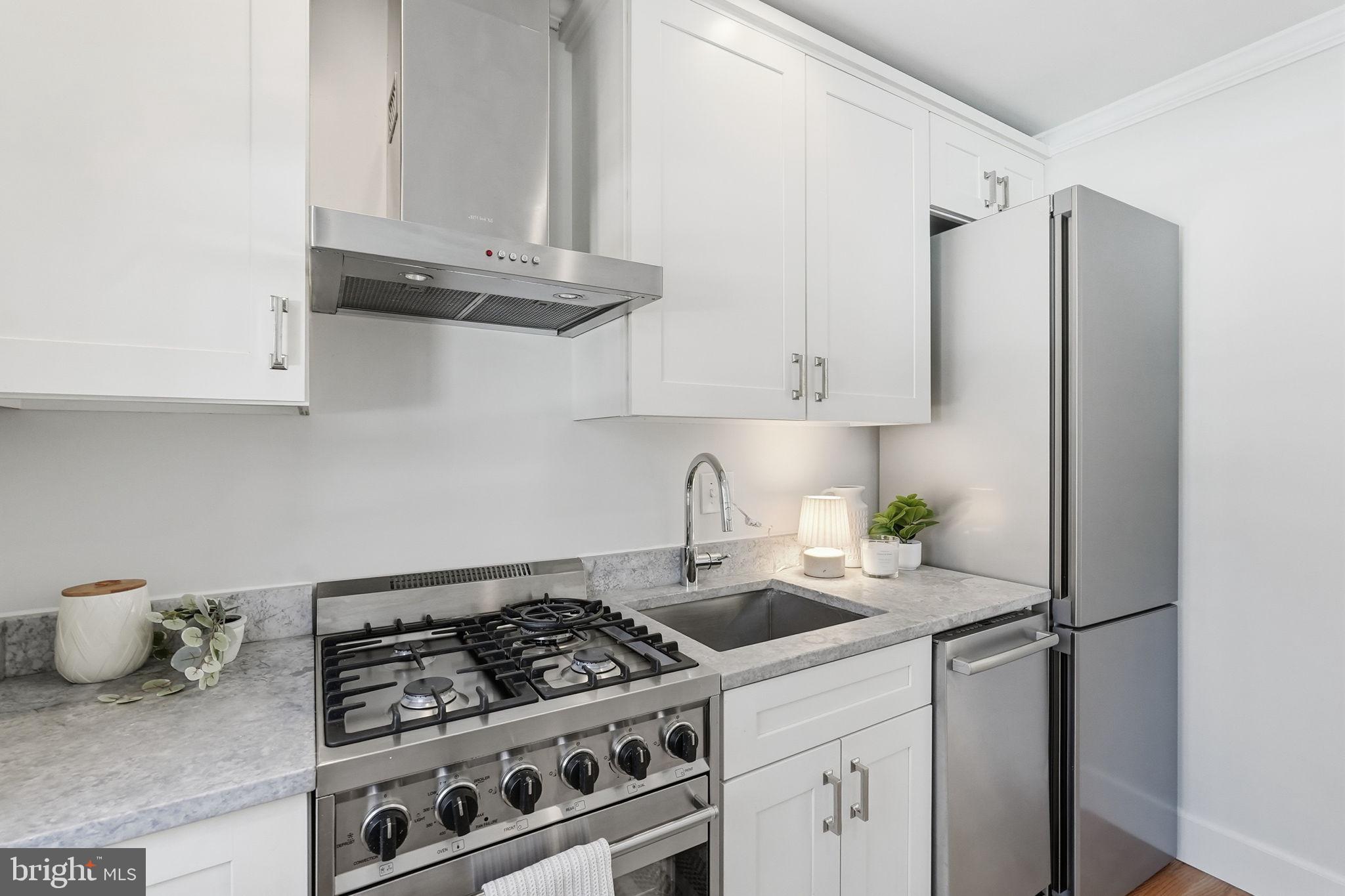 ARLINGTON VILLAGE - Residential