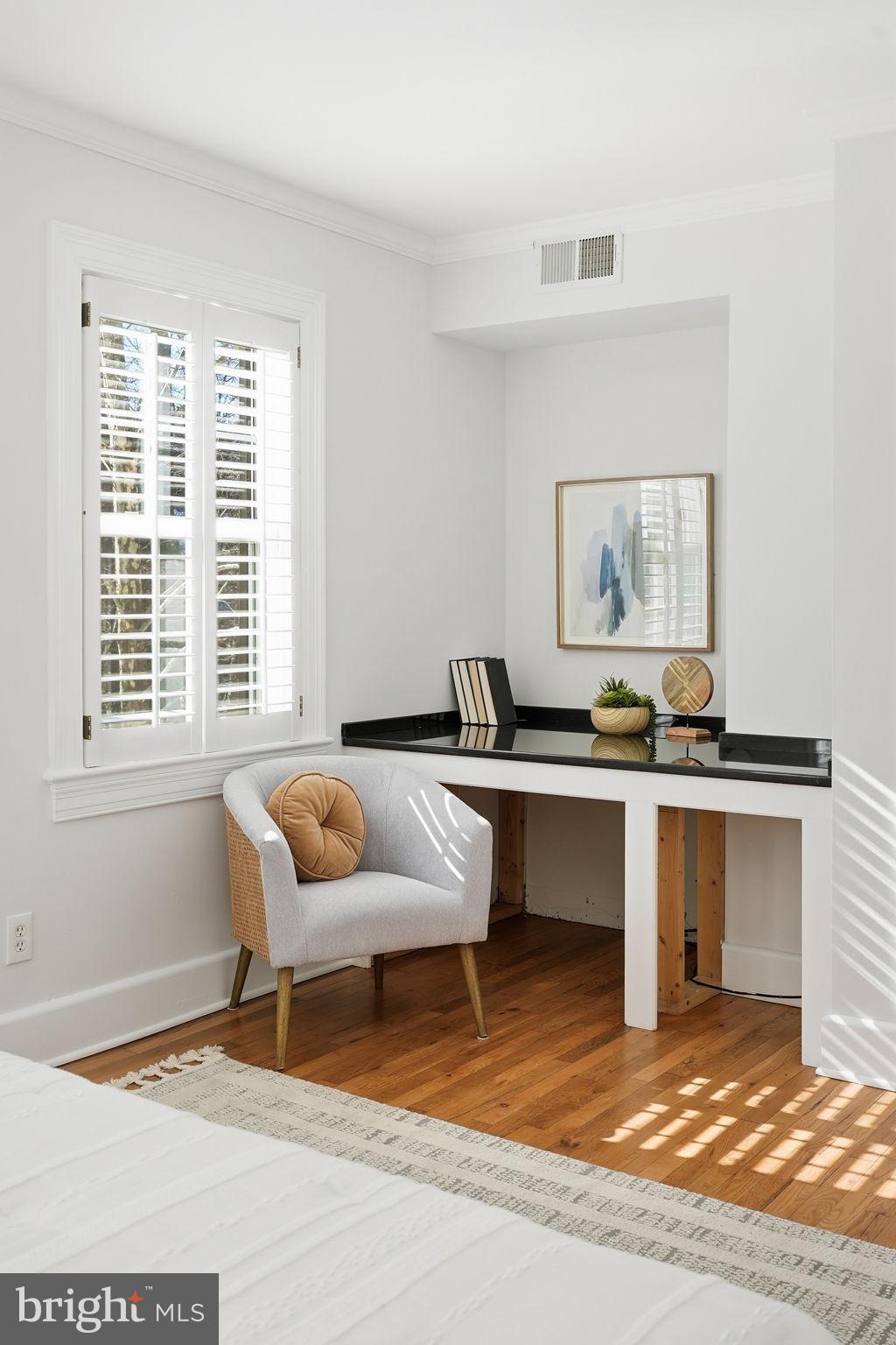 ARLINGTON VILLAGE - Residential