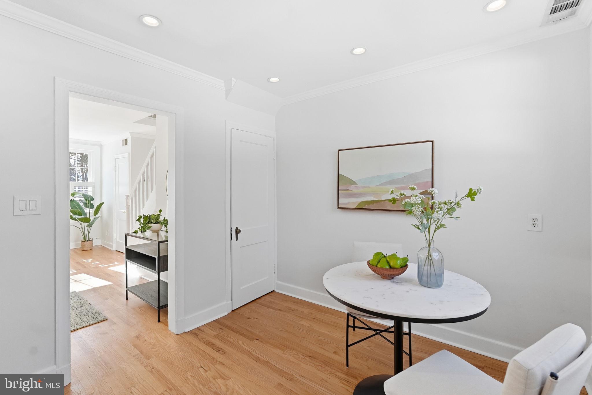 ARLINGTON VILLAGE - Residential