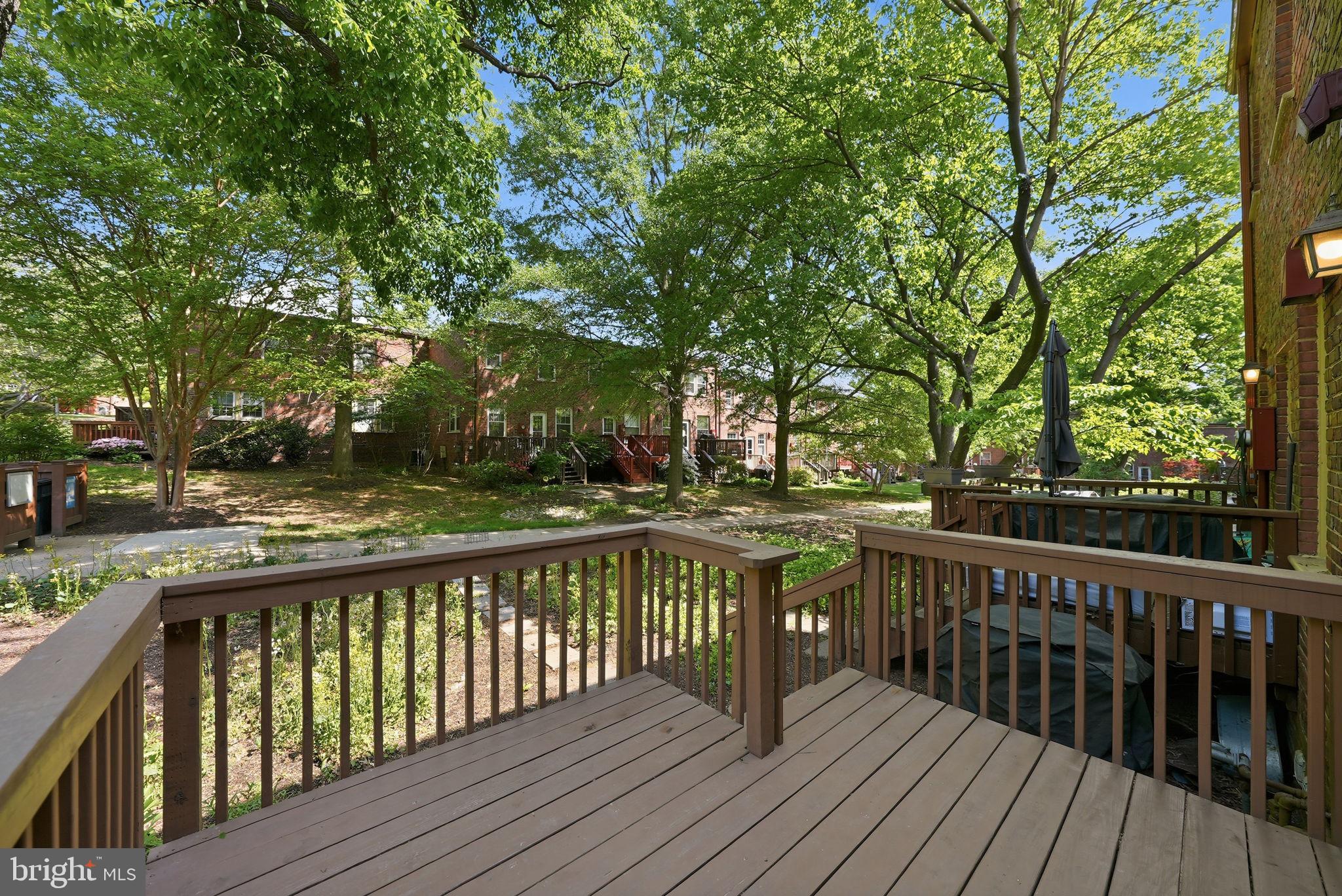 ARLINGTON VILLAGE - Residential