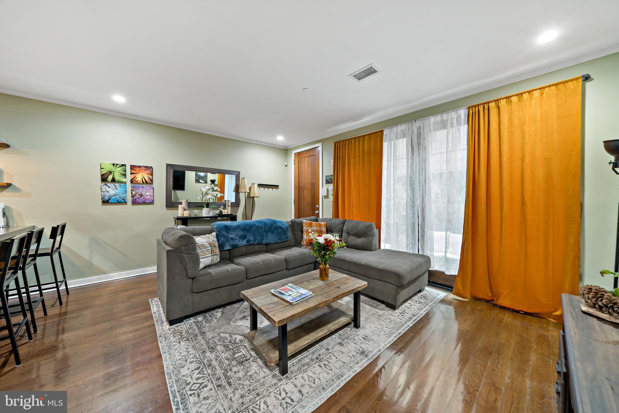 FISHTOWN - Residential Lease