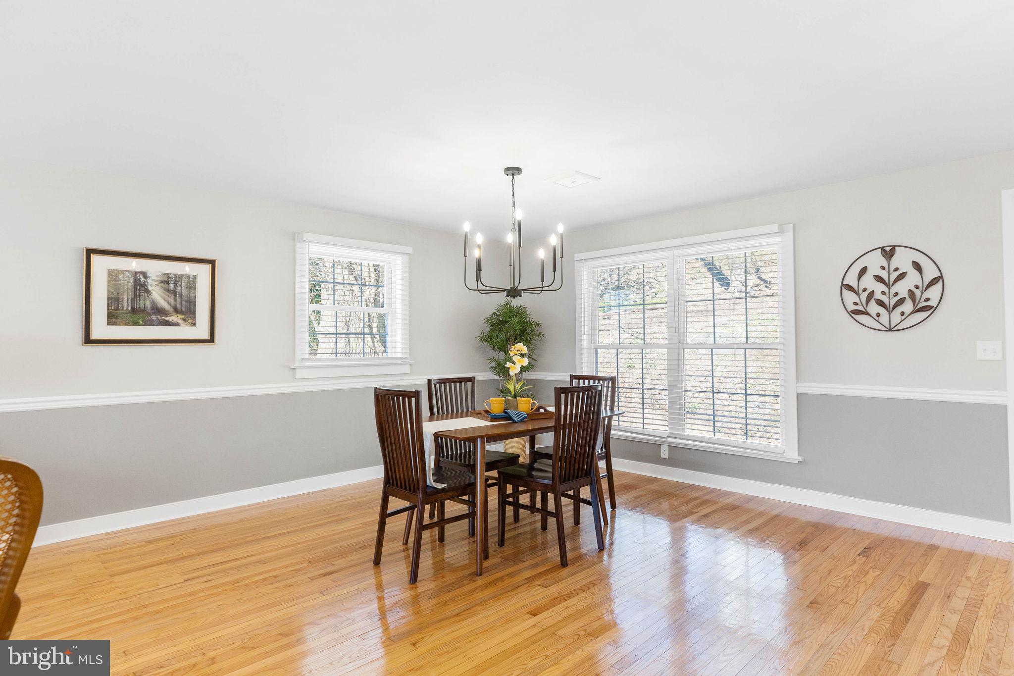 FOX VALLEY - Residential