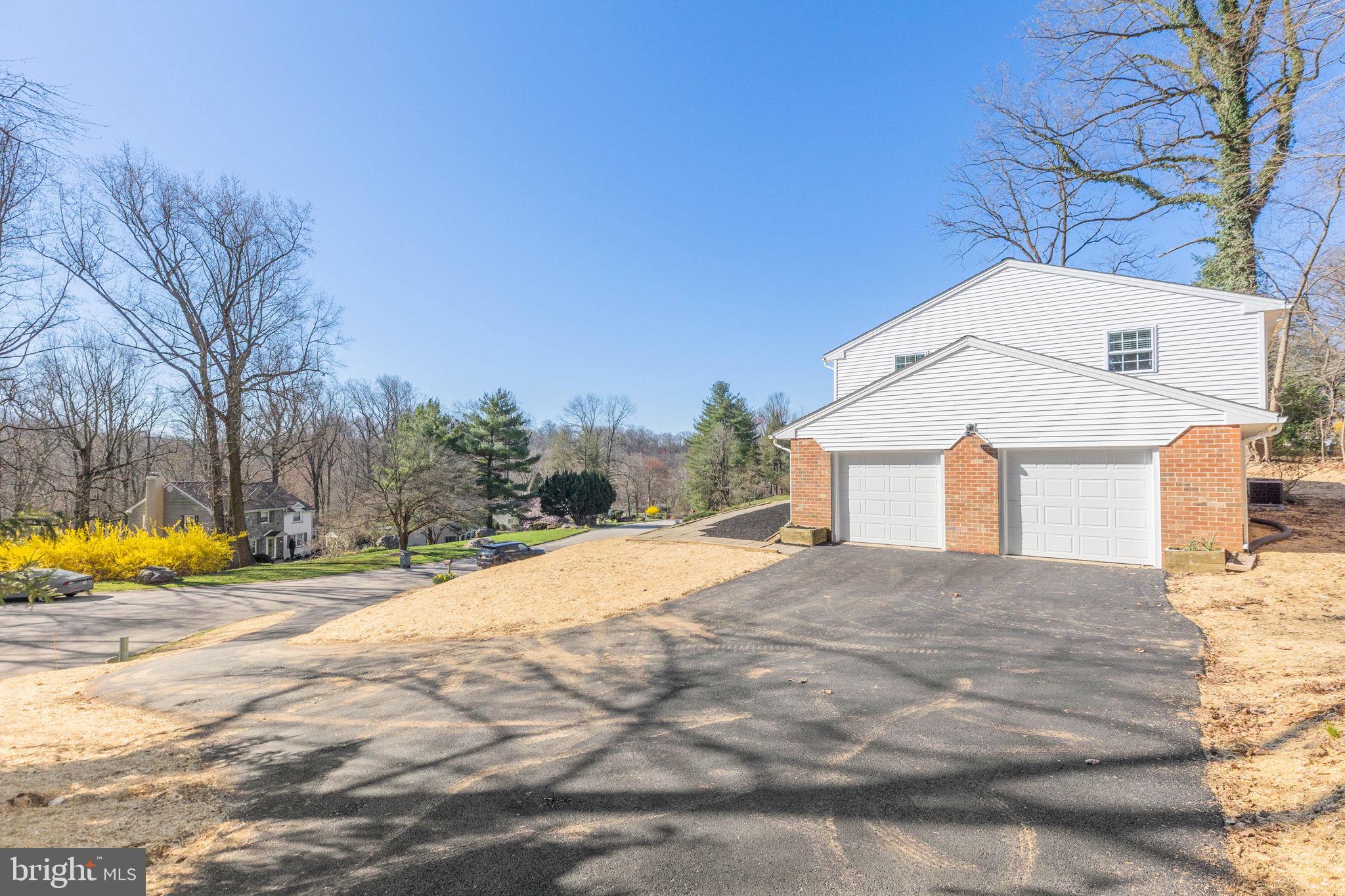 FOX VALLEY - Residential