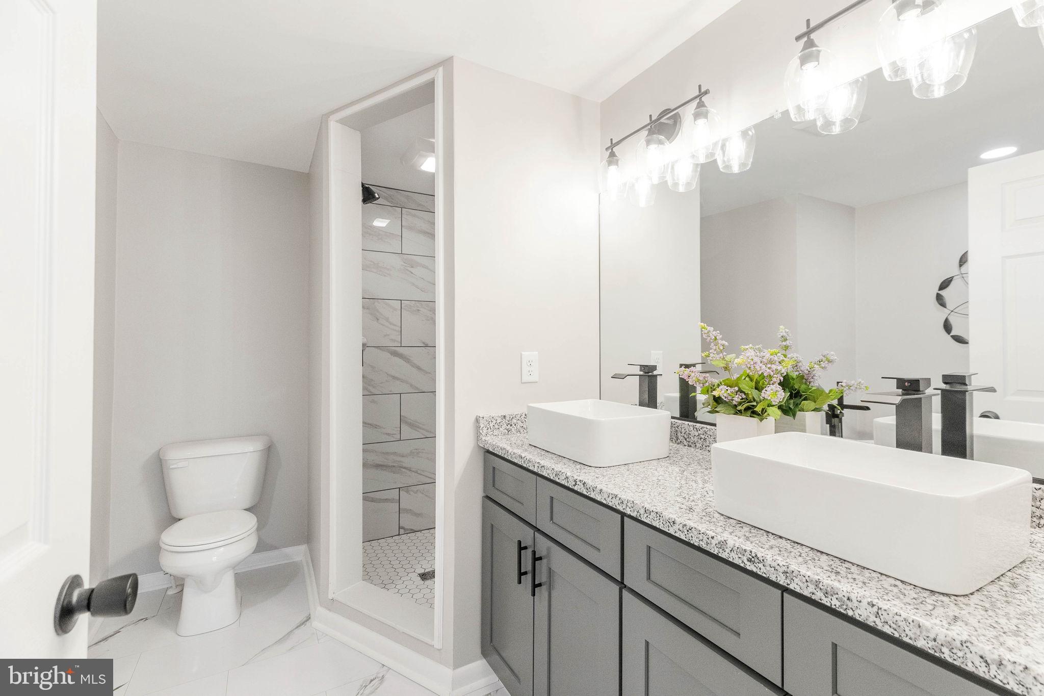 FOX VALLEY - Residential