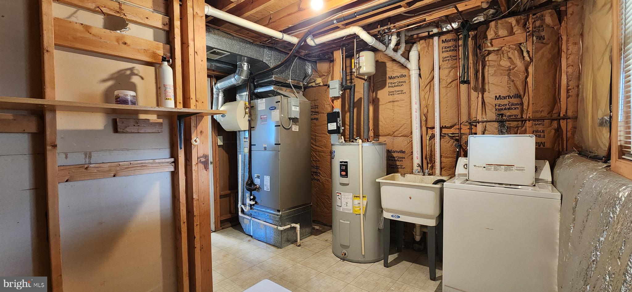 SADDLE CREEK - Residential Lease