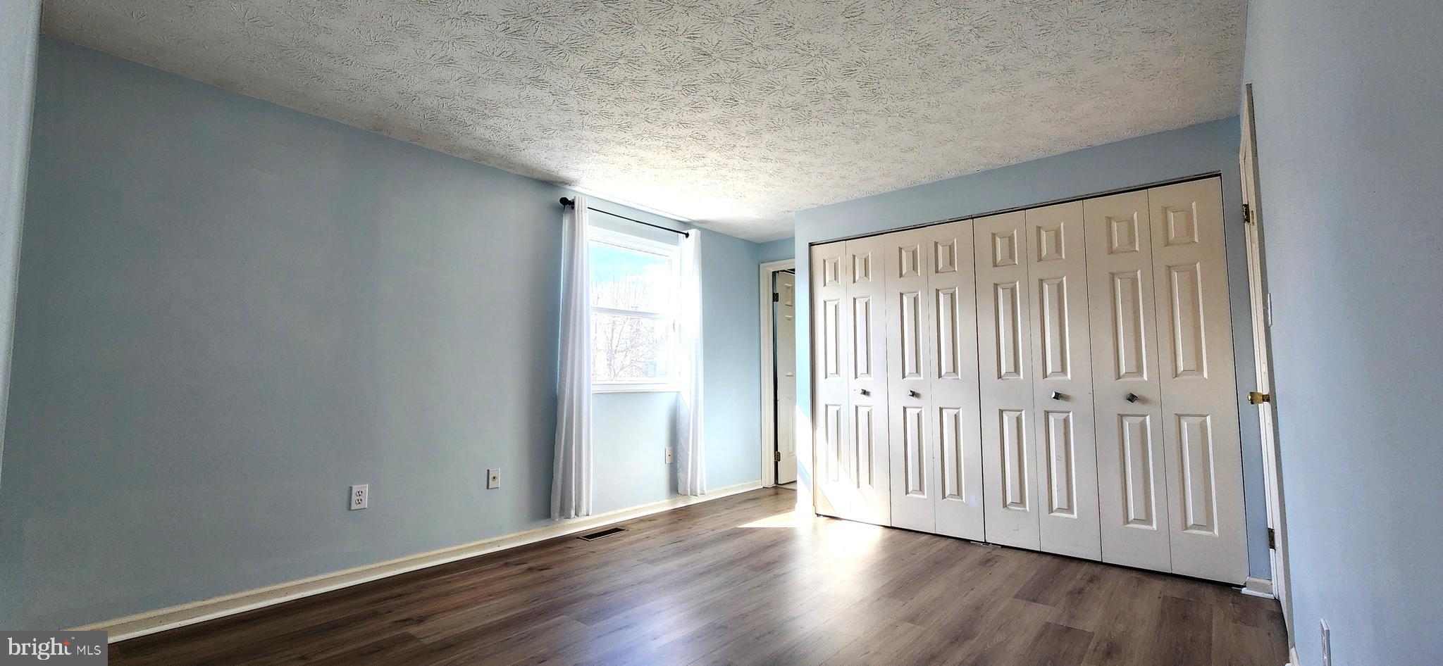 SADDLE CREEK - Residential Lease